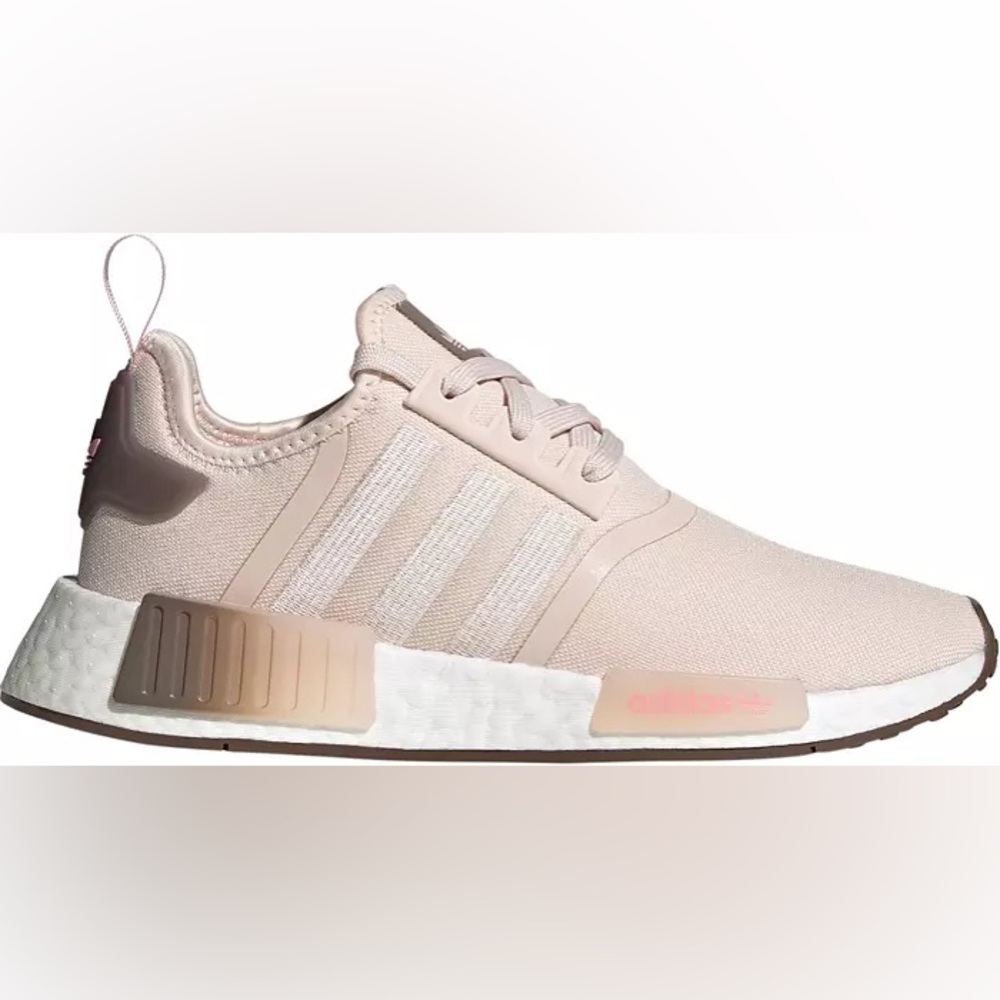 🌸ADIDAS NMD R1 Women’s Shoes
